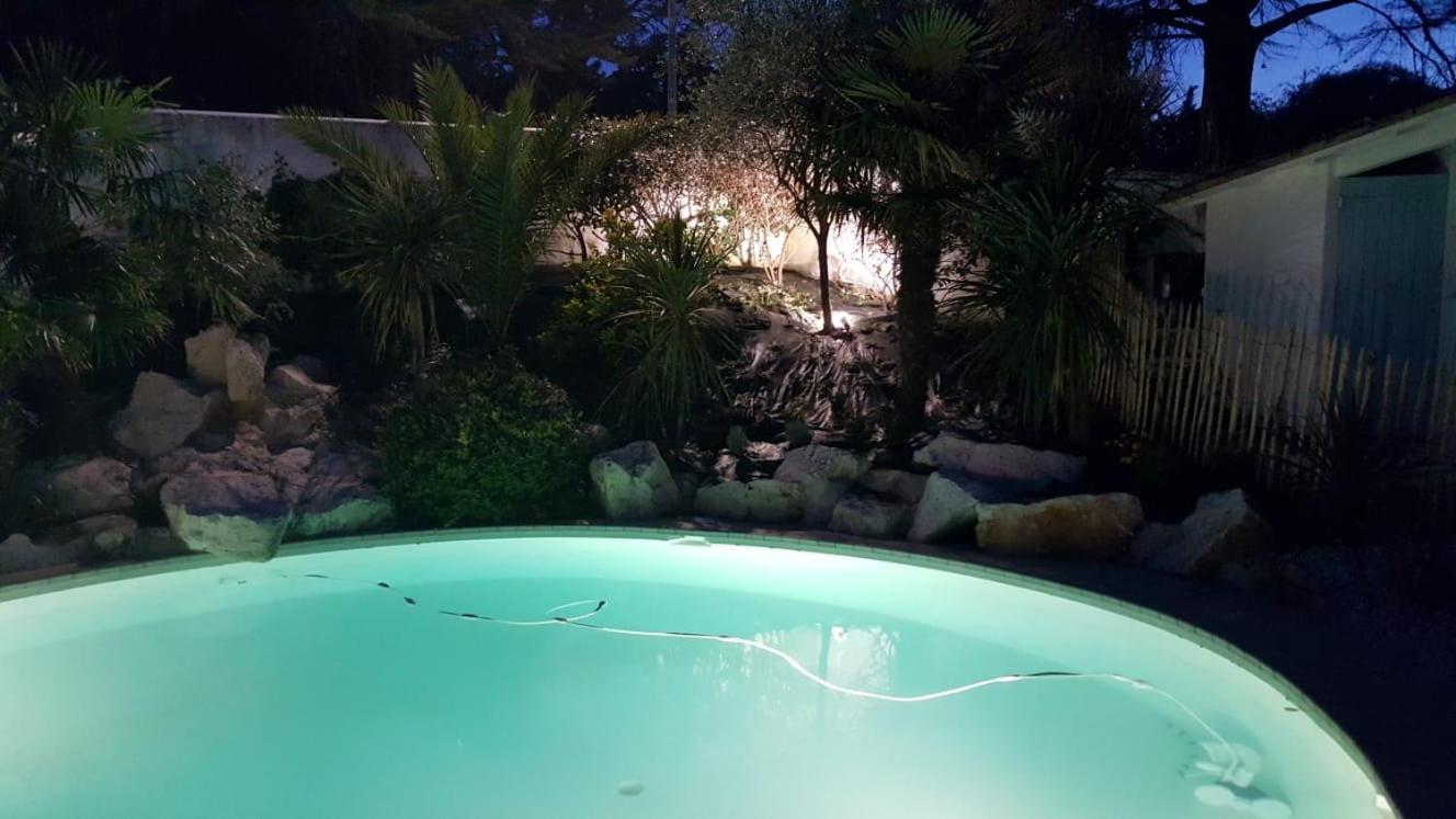 Tres Belle Villa Avec Piscine Le Bois-Plage-en-Ré Exteriér fotografie